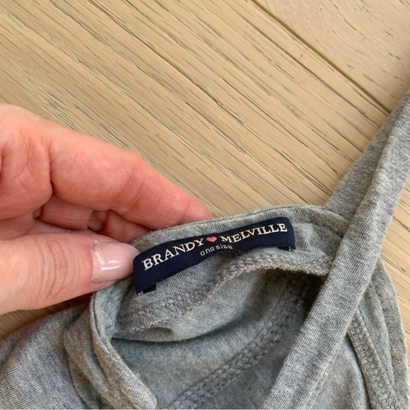 Crop top/ bralette grey - Brandy Melville - Picture 2 of 3